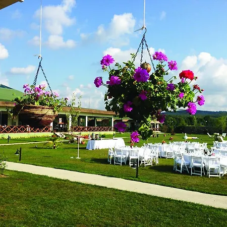 Riva's Club Hüseyinli