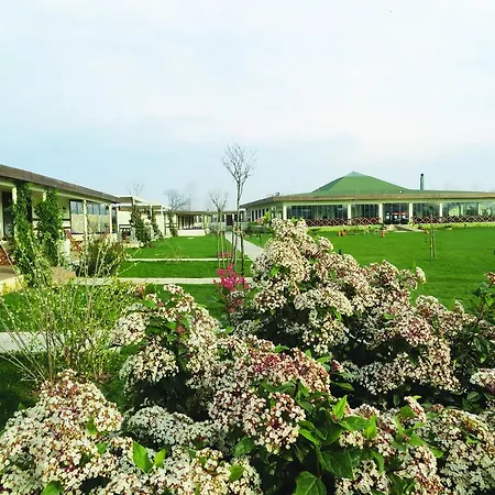 Riva's Club Отель 3*