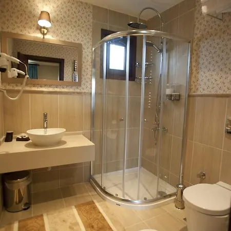 Riva's Club Hotel 3*