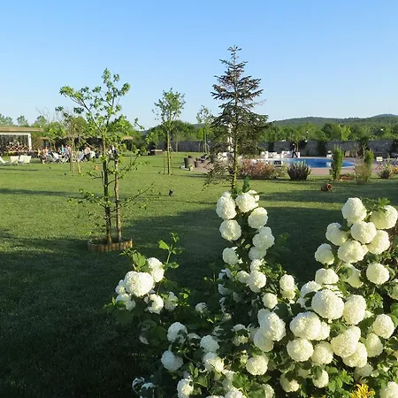 Riva's Club Hüseyinli