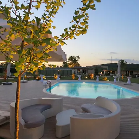 Riva's Club Hüseyinli