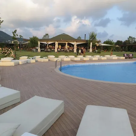 Riva's Club 3*