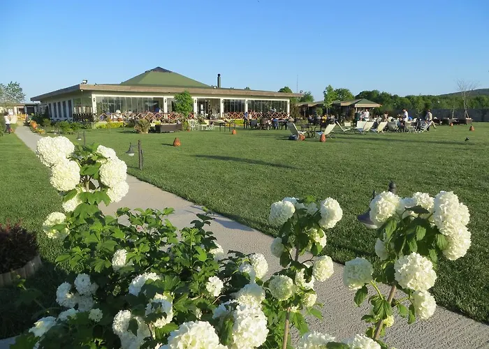 Riva's Club Hüseyinli