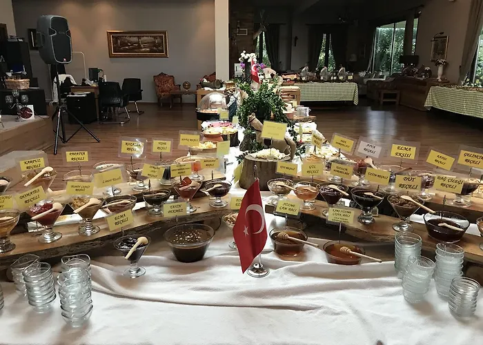 Riva's Club Szálloda 3*